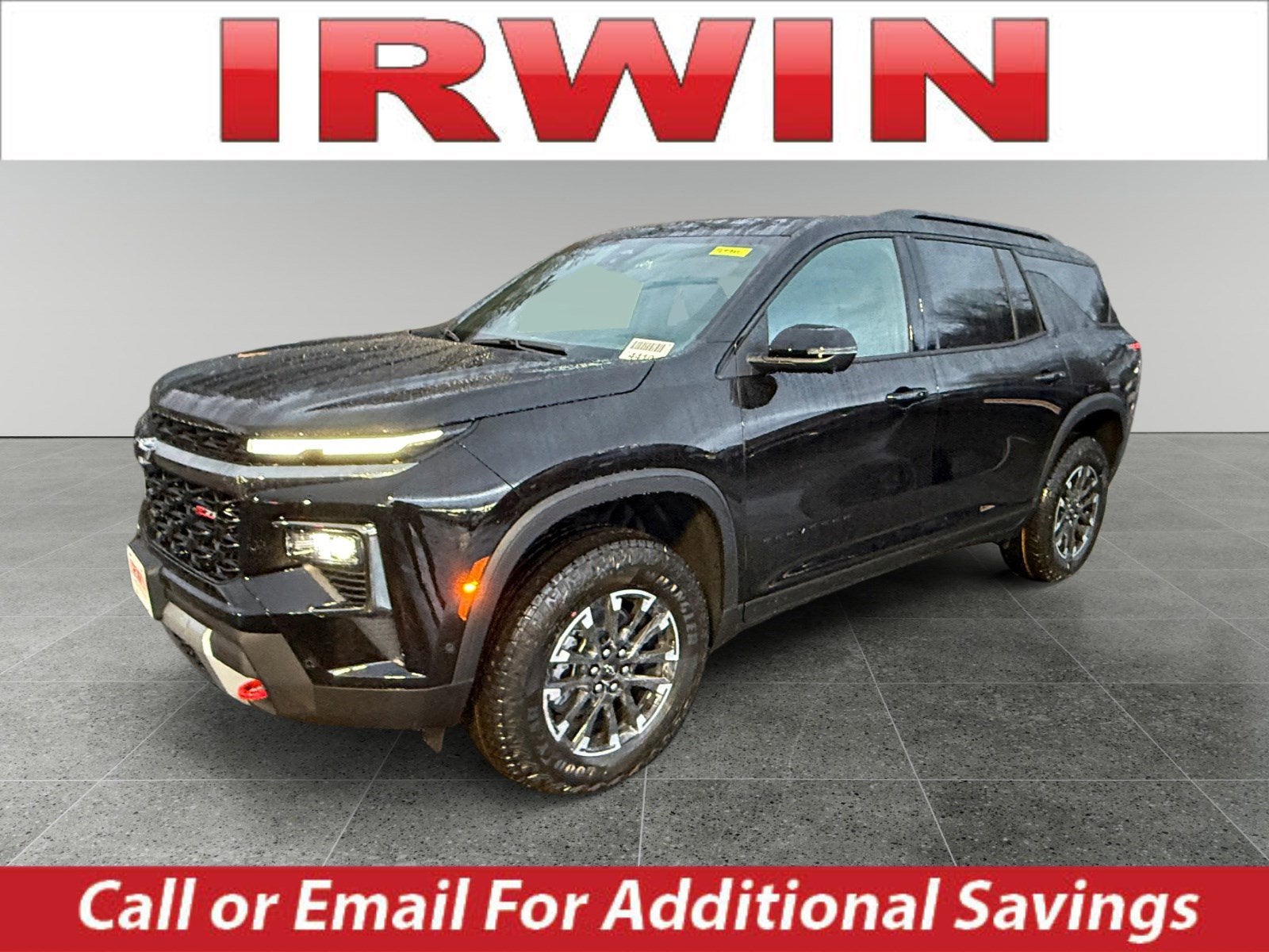 2026 Chevrolet Traverse Z71 in Mosaic Black Metallic — front three-quarter view